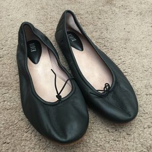 Bloch black leather ballet flats
